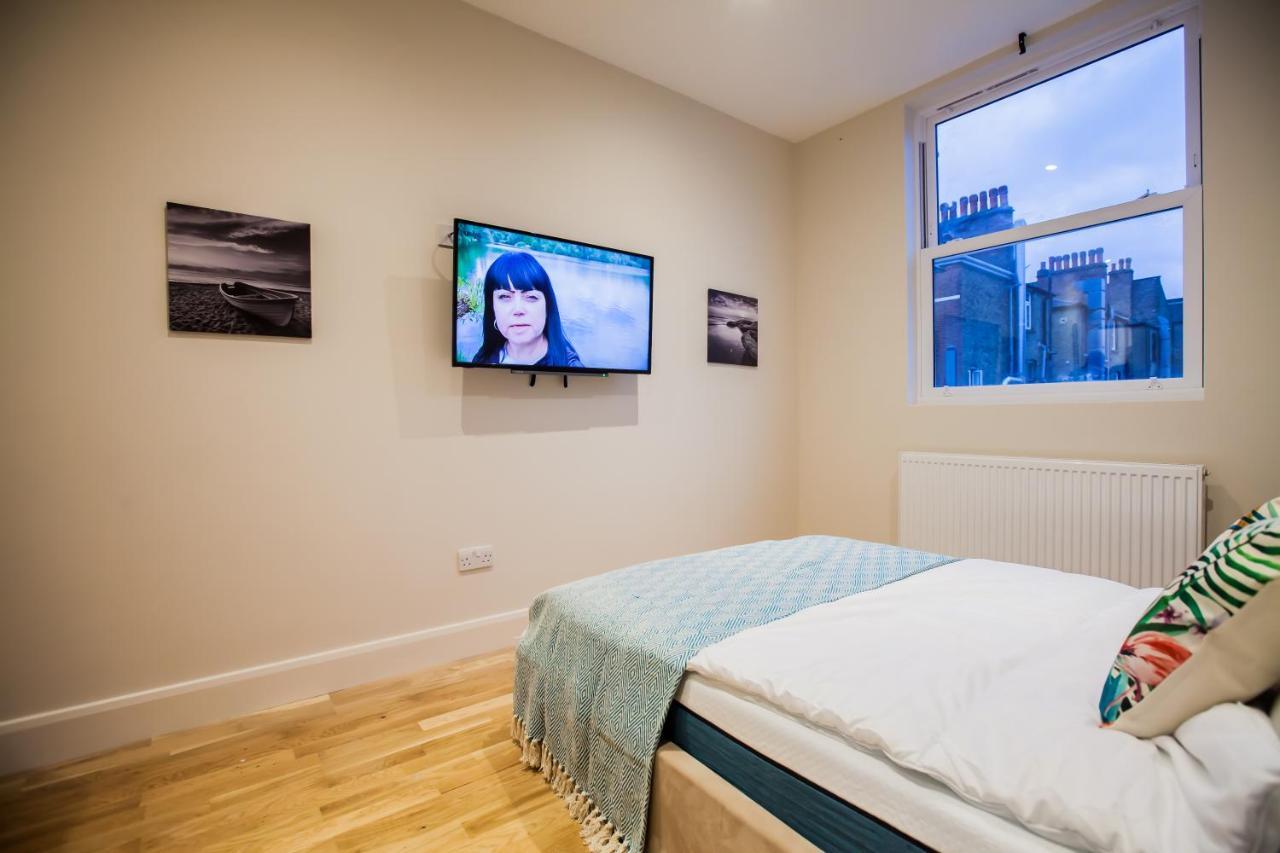 Luxury Fulham 3 Bedroom Garden House Londres Exterior foto