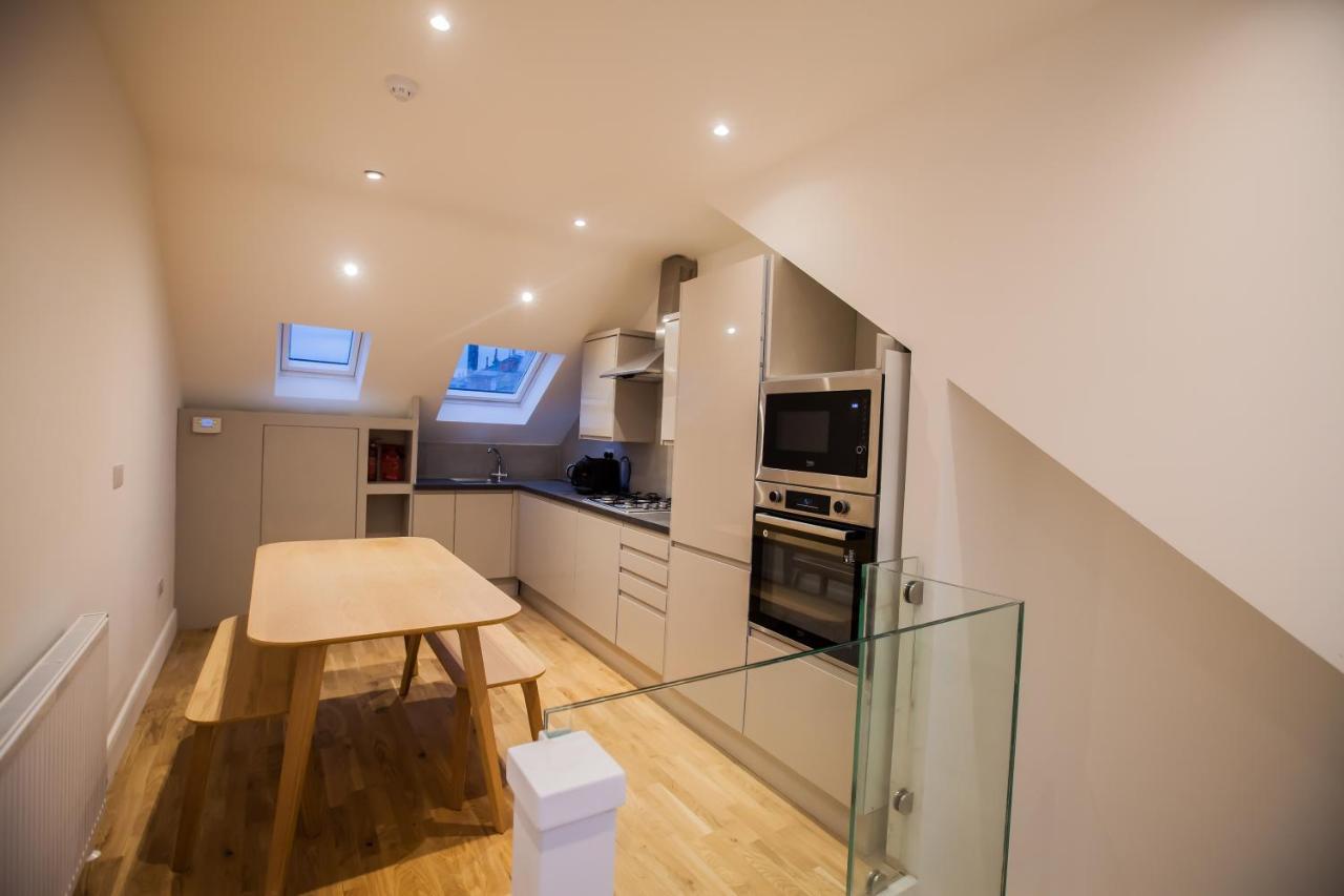 Luxury Fulham 3 Bedroom Garden House Londres Exterior foto