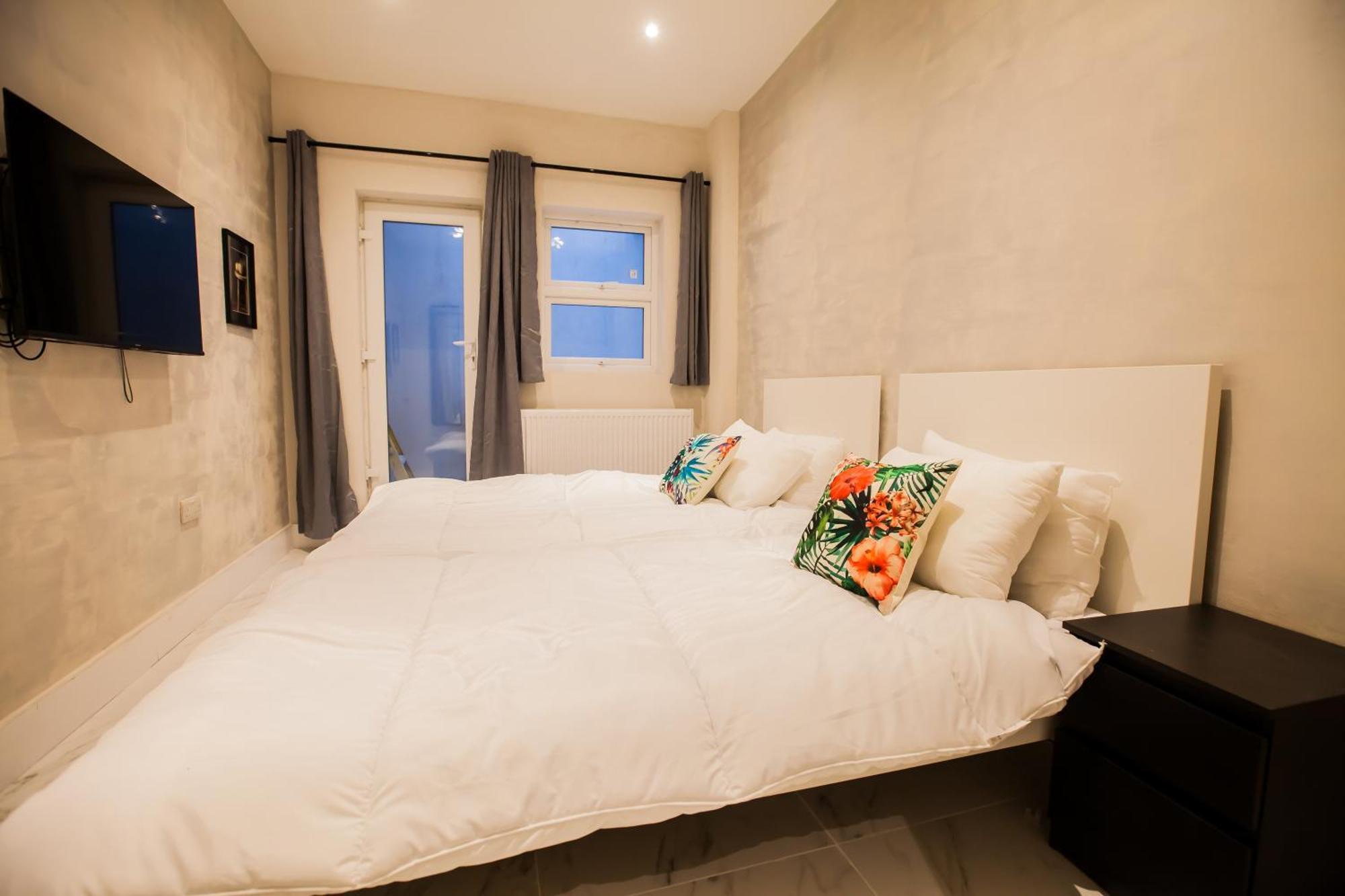 Luxury Fulham 3 Bedroom Garden House Londres Exterior foto